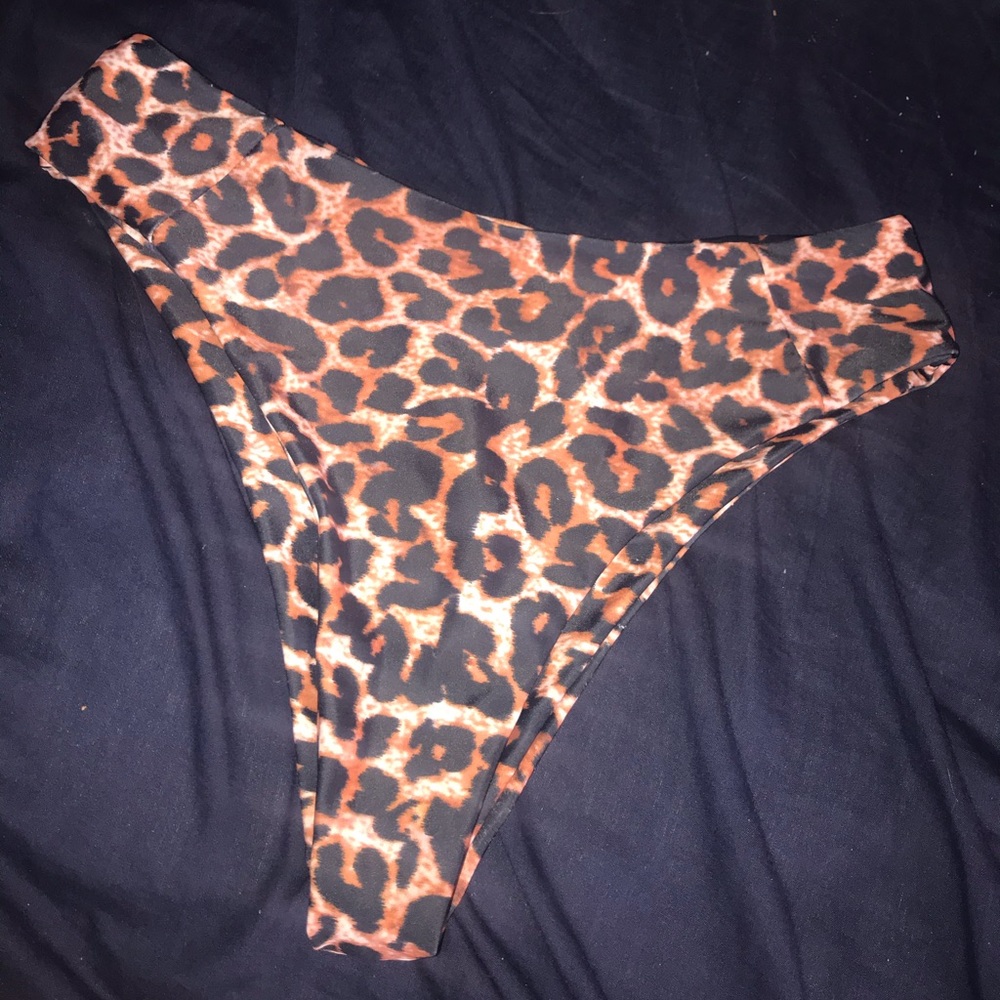 High waisted bottoms